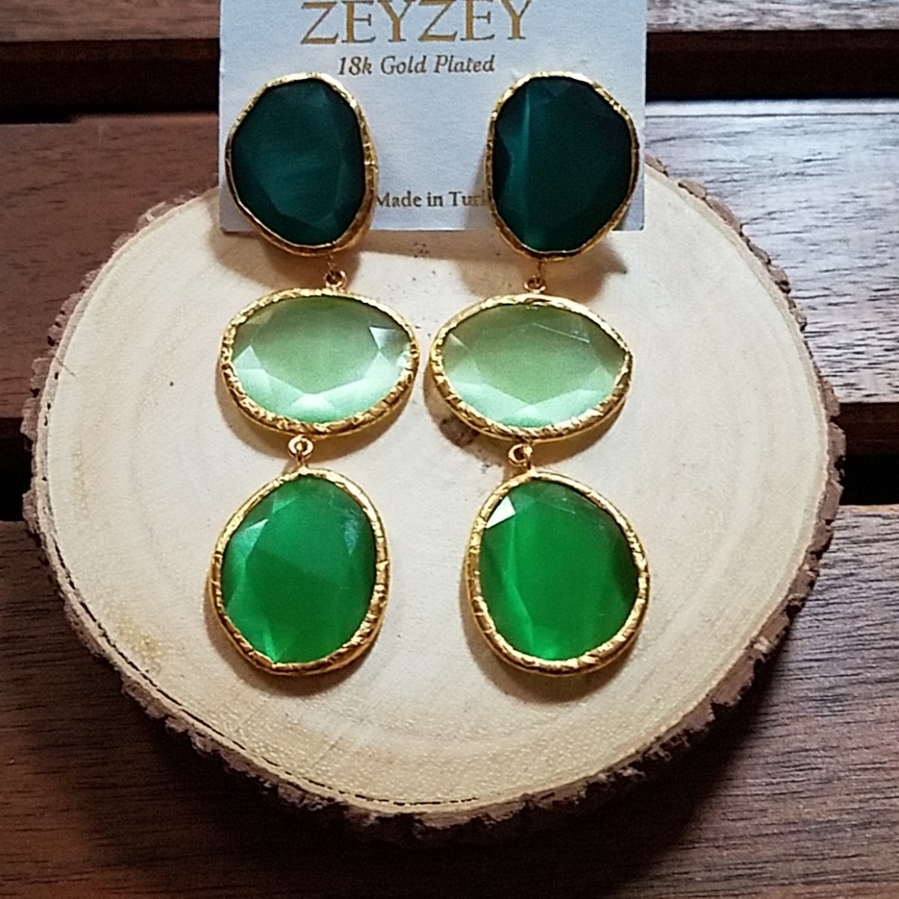 Zeyzey 18k gold plated earrings made in Turkey